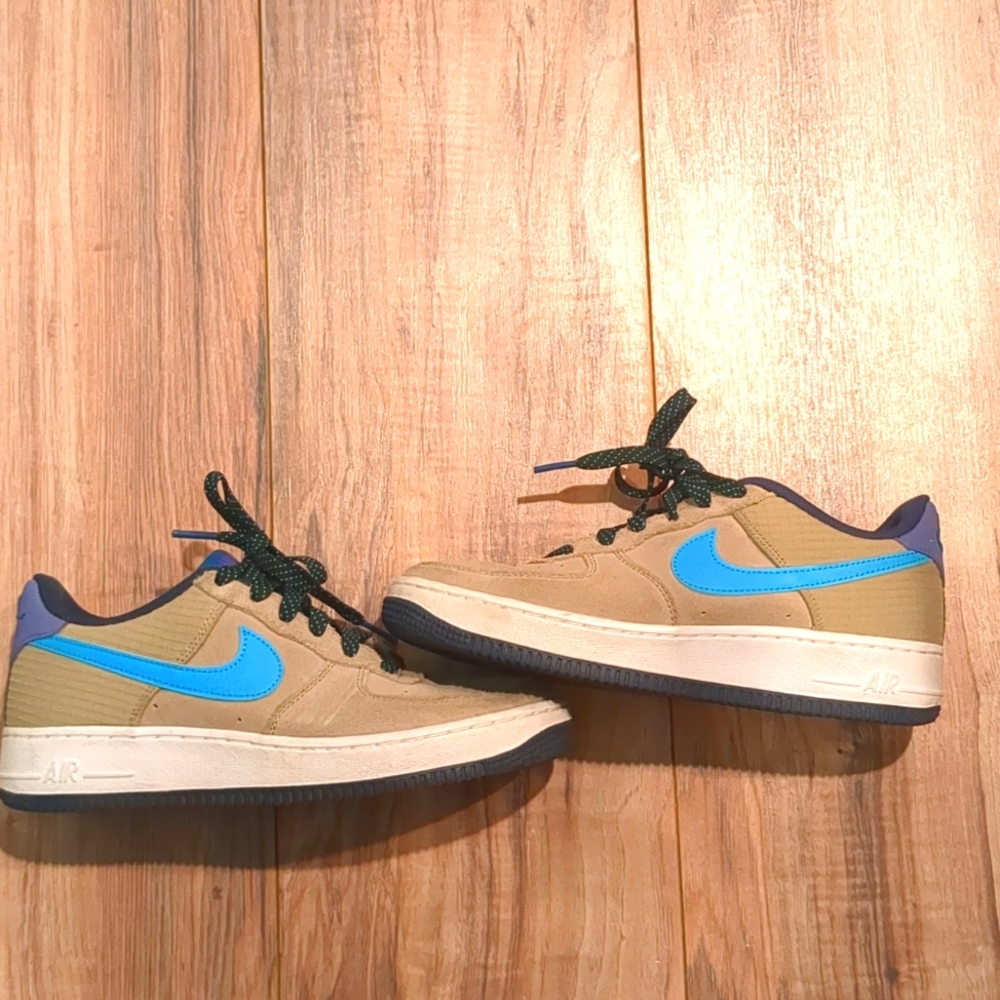 Youth size 6  Nike Air Force 1 Low ACG Khaki